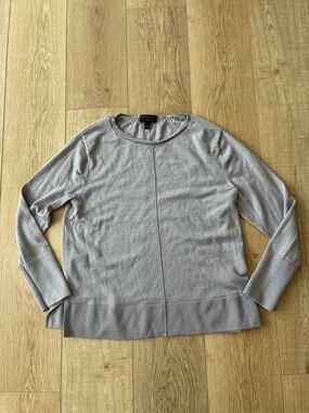 Banana Republic lilac purple merino wool Sweater long sleeve crew neck Large